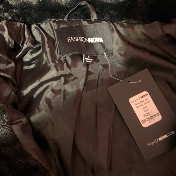 Fashion Nova Andi Faux Fur Bomber Jacket - Picture 8 of 8